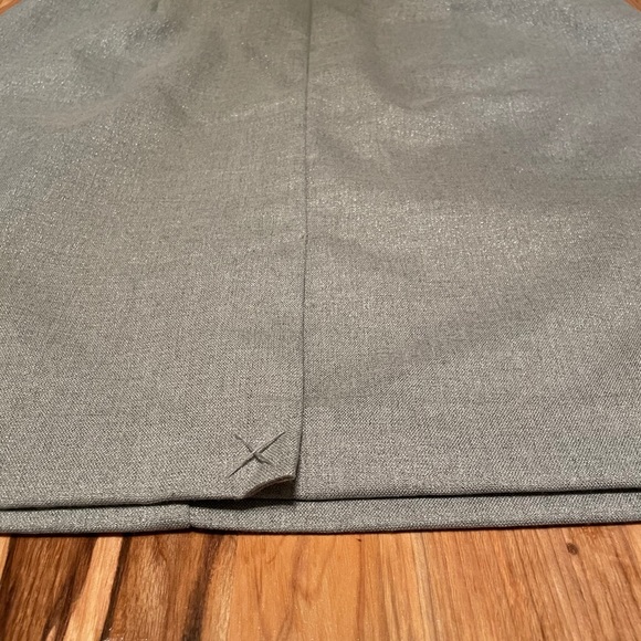 Silver Banana Republic Skirt - Picture 5 of 8